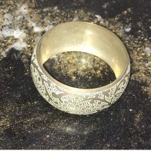 Vintage Floral Etched Bangle Bracelet